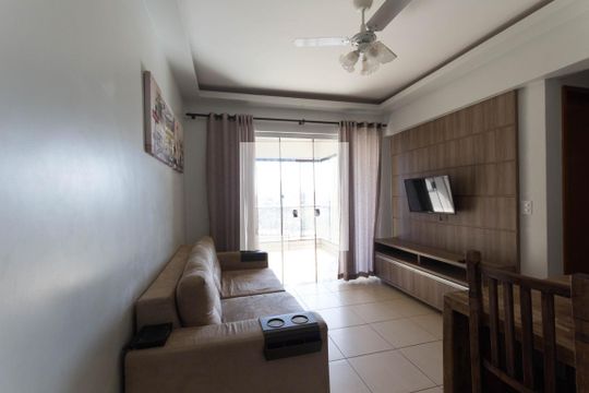 Sala de apartamento para alugar com 2 quartos, 64m² em Jardim Goiás, Goiânia