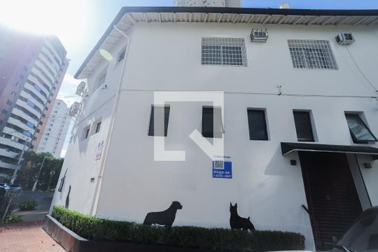 Fachada de casa à venda com 2 quartos, 100m² em Alto da Lapa, São Paulo