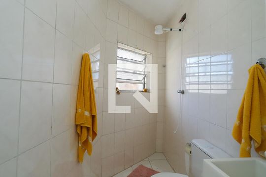 Banheiro da Quarto 2 de casa à venda com 2 quartos, 100m² em Alto da Lapa, São Paulo