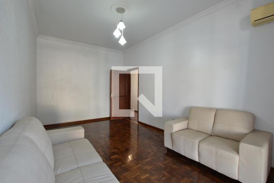 Sala 1 de casa à venda com 4 quartos, 250m² em Azenha, Porto Alegre