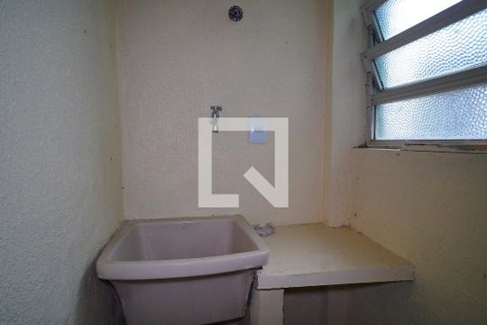 Área de Serviço de apartamento para alugar com 1 quarto, 55m² em Sarandi, Porto Alegre