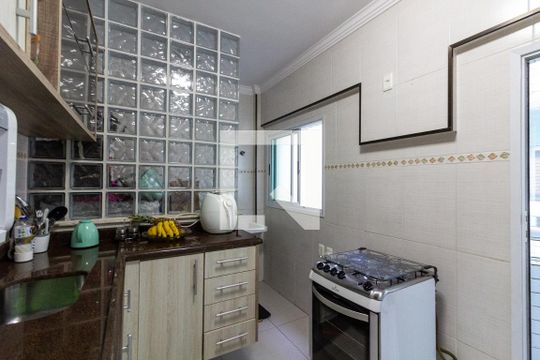 Cozinha de apartamento para alugar com 2 quartos, 76m² em Boqueirão, Praia Grande