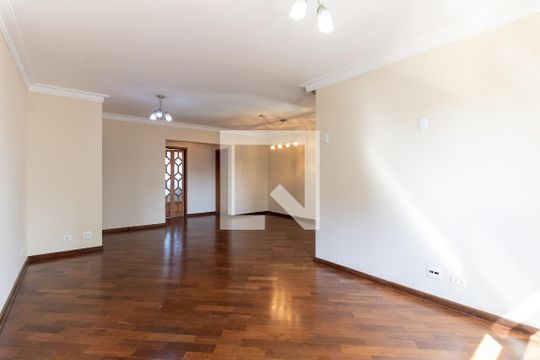 Sala  de apartamento para alugar com 3 quartos, 146m² em Aclimação, São Paulo
