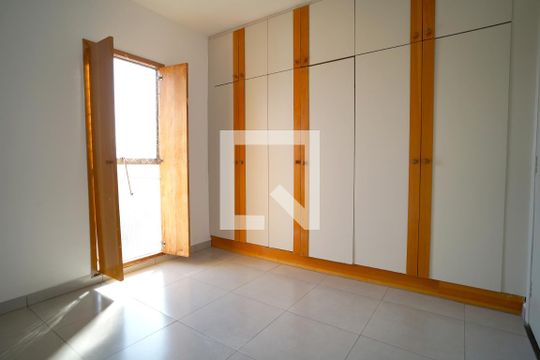 Quarto 1 de apartamento para alugar com 3 quartos, 85m² em Vila Trujillo, Sorocaba