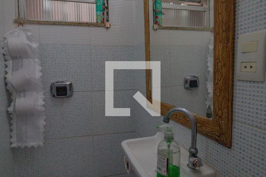 Lavabo  de casa de condomínio à venda com 4 quartos, 268m² em Tanque, Rio de Janeiro