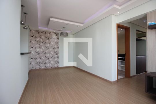 Sala de apartamento para alugar com 3 quartos, 80m² em Samambaia Sul (samambaia), Brasília