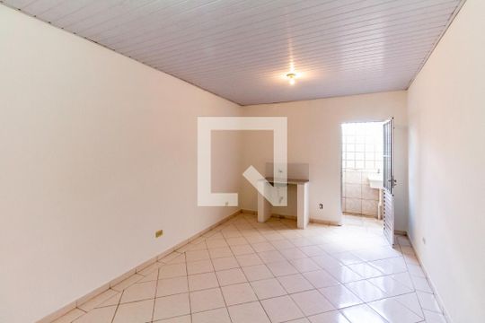 Quarto/Cozinha de kitnet/studio para alugar com 1 quarto, 25m² em Vila Brasilina, São Paulo