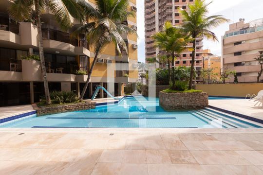 Área Comum - Piscina de apartamento para alugar com 4 quartos, 120m² em Enseada, Guarujá