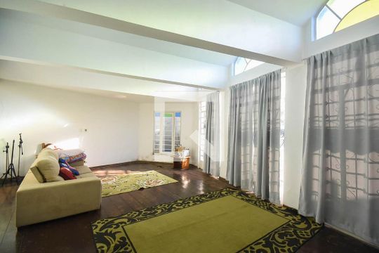 Casa à venda com 5 quartos, 380m² em Morumbi, São Paulo