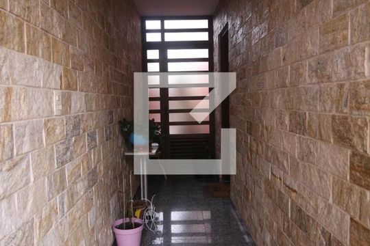 Corredor  de casa à venda com 3 quartos, 217m² em Vila Guilherme, São Paulo