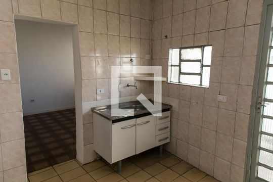 Cozinha de casa para alugar com 1 quarto, 40m² em Vila Isolina Mazzei, São Paulo