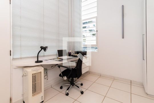 Escritório de casa de condomínio à venda com 3 quartos, 400m² em Portal do Paraíso I, Jundiaí