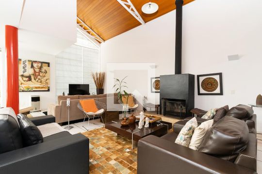 Sala de casa de condomínio à venda com 3 quartos, 400m² em Portal do Paraíso I, Jundiaí