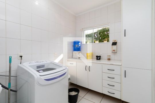 Área de Serviço de casa de condomínio à venda com 3 quartos, 400m² em Portal do Paraíso I, Jundiaí