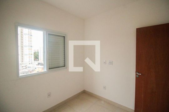 Quarto 1 de apartamento para alugar com 2 quartos, 40m² em Itaquera, São Paulo