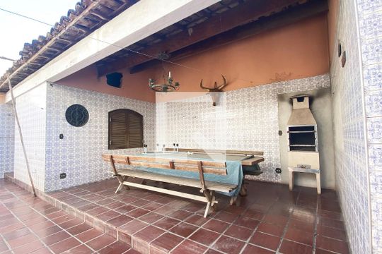 Churrasqueira de casa à venda com 5 quartos, 300m² em Jardim Iracema, Barueri