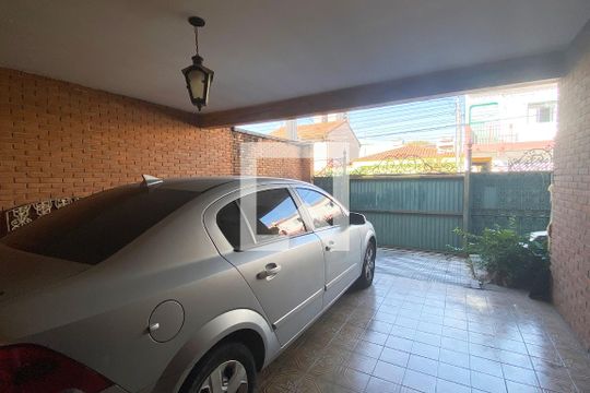 Garagem de casa à venda com 5 quartos, 300m² em Jardim Iracema, Barueri