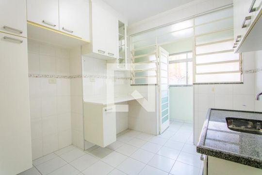 Cozinha de apartamento para alugar com 2 quartos, 71m² em Centro, Santo André