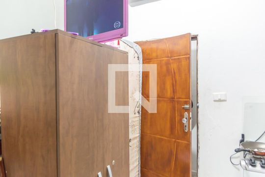 Quarto de Serviço de casa à venda com 2 quartos, 140m² em Baeta Neves, São Bernardo do Campo