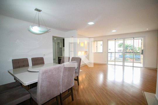 Apartamento à venda com 3 quartos, 129m² em Santa Teresinha, São Paulo