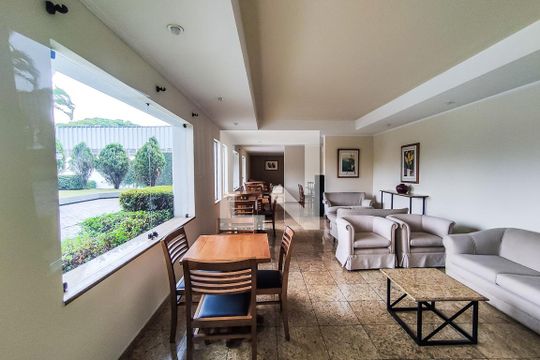 Apartamento à venda com 4 quartos, 176m² em Jardim Londrina, São Paulo