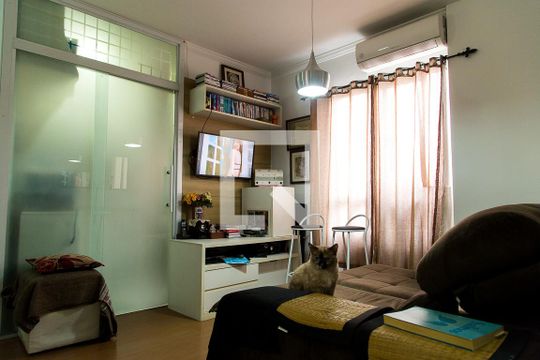 Sala de apartamento para alugar com 1 quarto, 32m² em Vila da Saúde, São Paulo