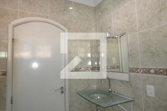 Banheiro de casa para alugar com 3 quartos, 200m² em Campo Grande, Rio de Janeiro