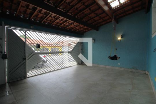 Garagem de casa à venda com 3 quartos, 158m² em Interlagos, São Paulo