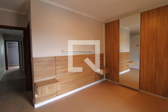 Suíte de casa à venda com 3 quartos, 158m² em Interlagos, São Paulo