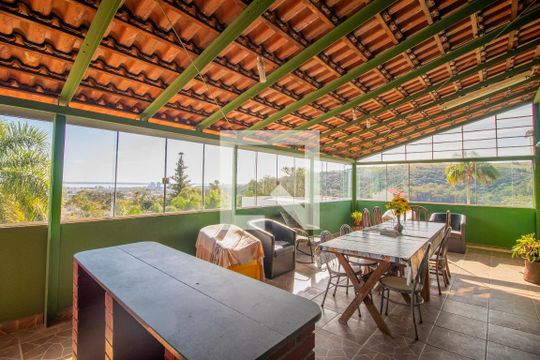 Churrasqueira de casa de condomínio à venda com 3 quartos, 357m² em Vila Nova, Porto Alegre