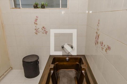 Banheiro Social  de casa à venda com 4 quartos, 248m² em Gutierrez, Belo Horizonte