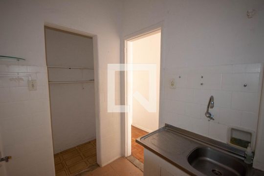 Cozinha de apartamento à venda com 1 quarto, 50m² em Tijuca, Rio de Janeiro