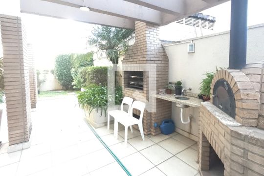 Área comum - Churrasqueira de apartamento à venda com 4 quartos, 240m² em Vila Augusta, Guarulhos