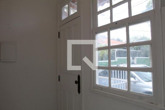Sala de casa à venda com 3 quartos, 100m² em Pechincha, Rio de Janeiro