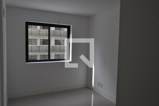 Quarto  de apartamento para alugar com 1 quarto, 40m² em Freguesia de Jacarepaguá, Rio de Janeiro