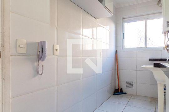 CozinhaCozinha de apartamento à venda com 2 quartos, 48m² em Centro, Guarulhos