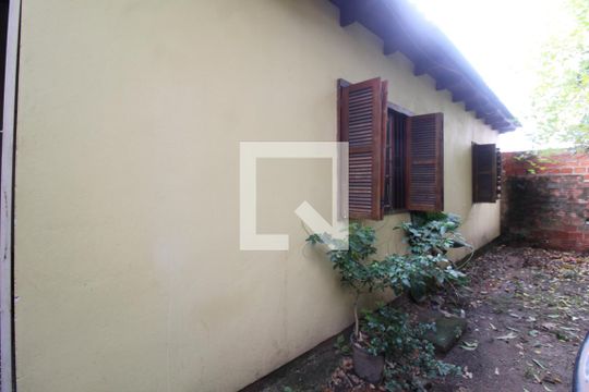 casa dos fundos  de casa para alugar com 4 quartos, 350m² em Mathias Velho, Canoas