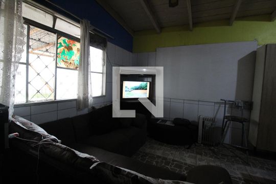 Sala de Estar de casa para alugar com 4 quartos, 350m² em Mathias Velho, Canoas