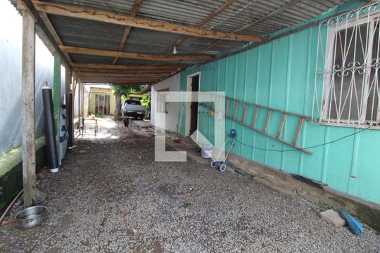 Garagem de casa para alugar com 4 quartos, 350m² em Mathias Velho, Canoas