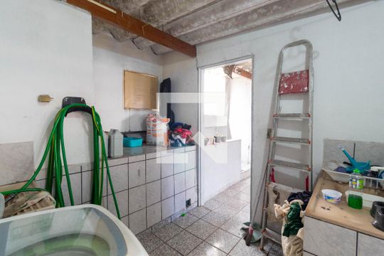 Lavanderia de casa à venda com 5 quartos, 120m² em Jardim Fernandes, São Paulo