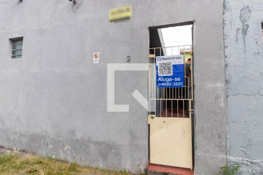 Fachada de casa à venda com 3 quartos, 200m² em Vila Bauab, São Paulo