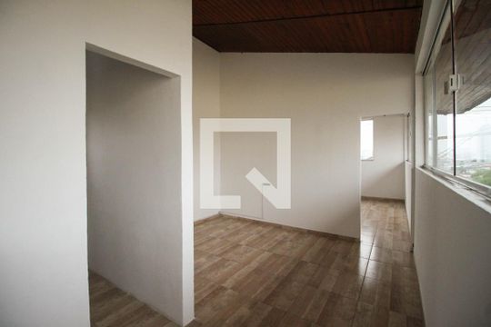 Sala de casa para alugar com 2 quartos, 90m² em Vila Alpina, São Paulo