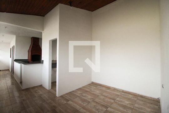 Casa para alugar com 2 quartos, 90m² em Vila Alpina, São Paulo