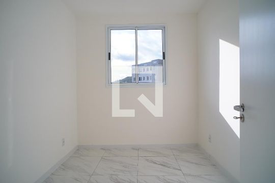 Quarto 1 de apartamento à venda com 2 quartos, 45m² em Protásio Alves, Porto Alegre