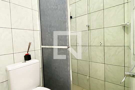 Banheiro de casa à venda com 3 quartos, 150m² em Scharlau, São Leopoldo