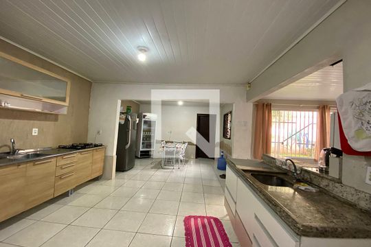 Cozinha de casa à venda com 3 quartos, 150m² em Scharlau, São Leopoldo