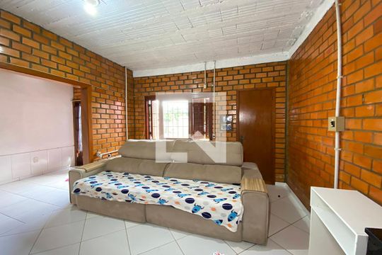 Casa à venda com 3 quartos, 150m² em Scharlau, São Leopoldo