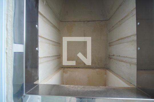 Varanda  de apartamento à venda com 2 quartos, 45m² em Rubem Berta, Porto Alegre