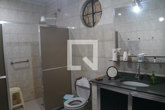 Banheiro Social 1 de casa à venda com 5 quartos, 465m² em Méier, Rio de Janeiro