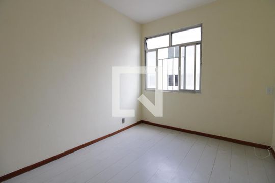 Quarto 1 de apartamento para alugar com 2 quartos, 87m² em Cascadura, Rio de Janeiro